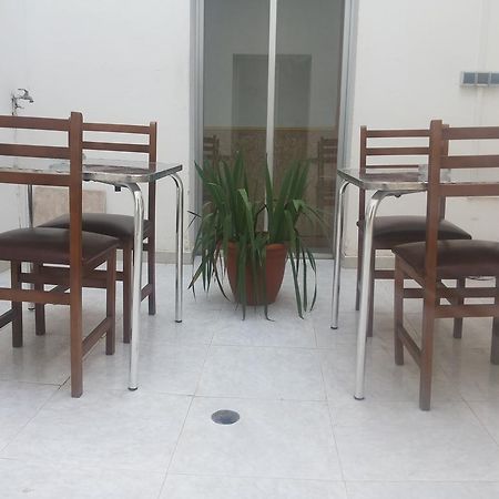 Hotel Pension Mode Lleida Exterior photo